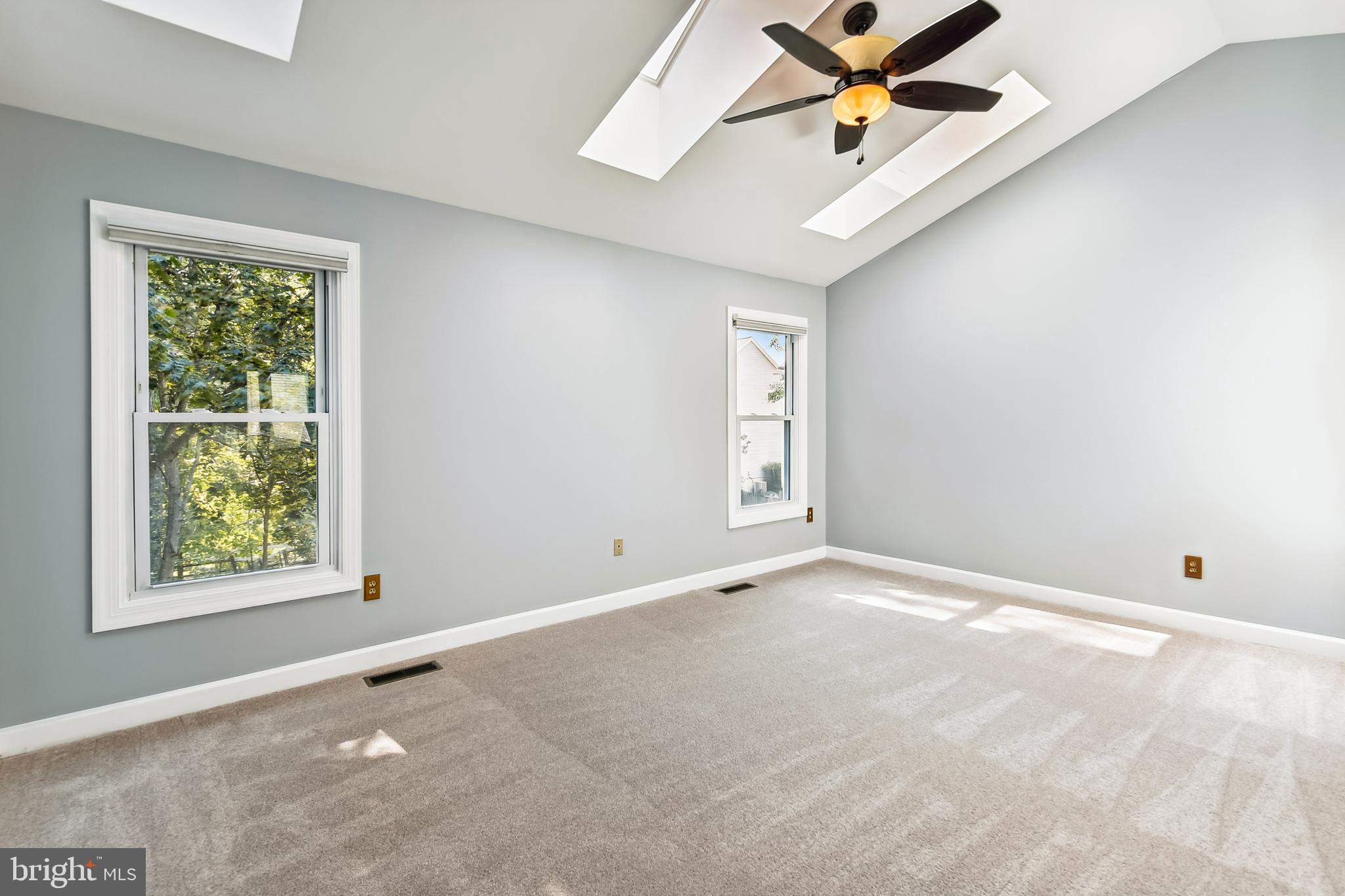 CHAPMAN FARM - Residential