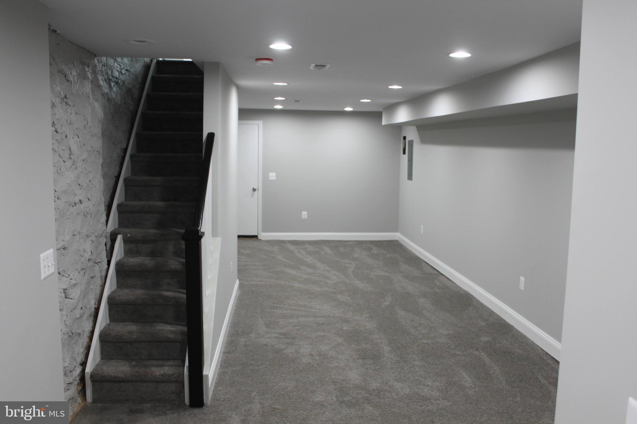 WAVERLY - Residential