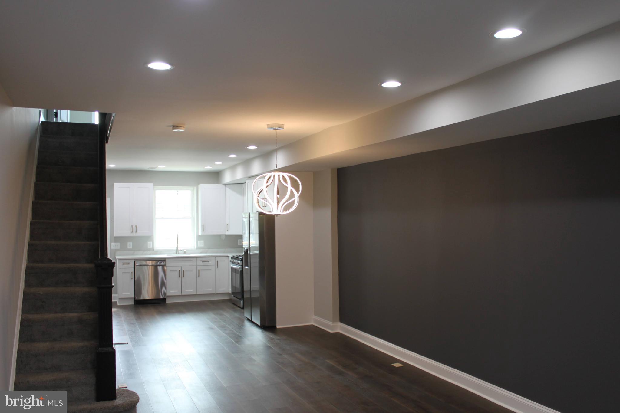 WAVERLY - Residential