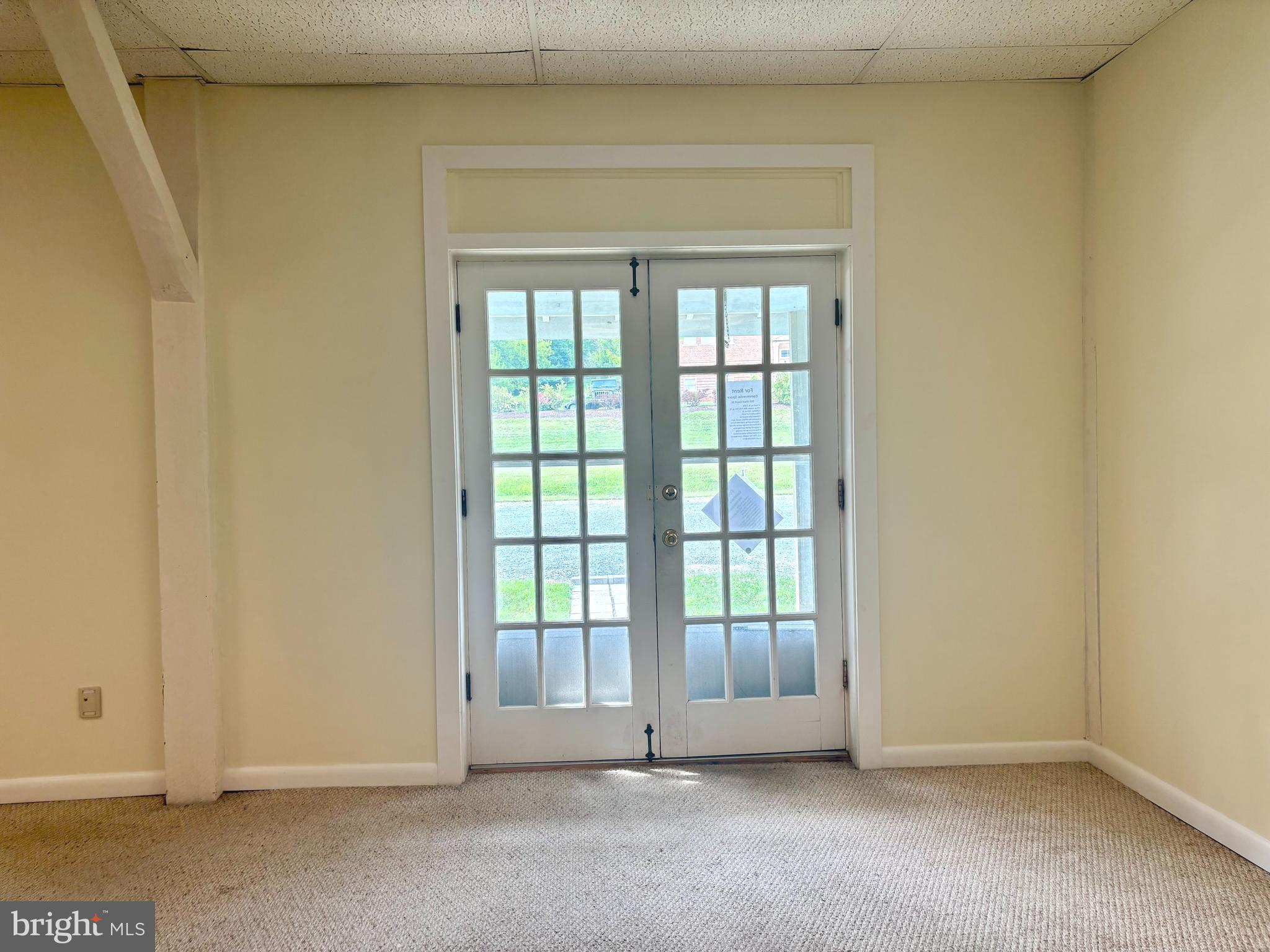 301 W COMMERCE STREET 301