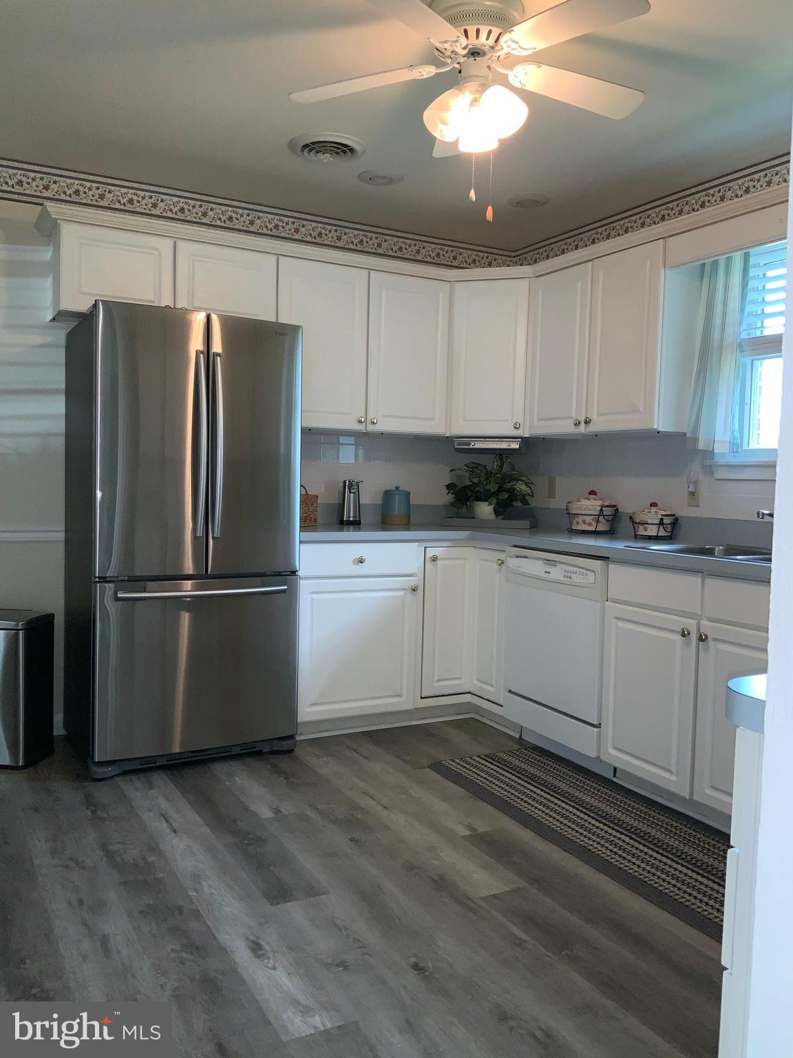 SPRINGDALE VILLAGE - Residential