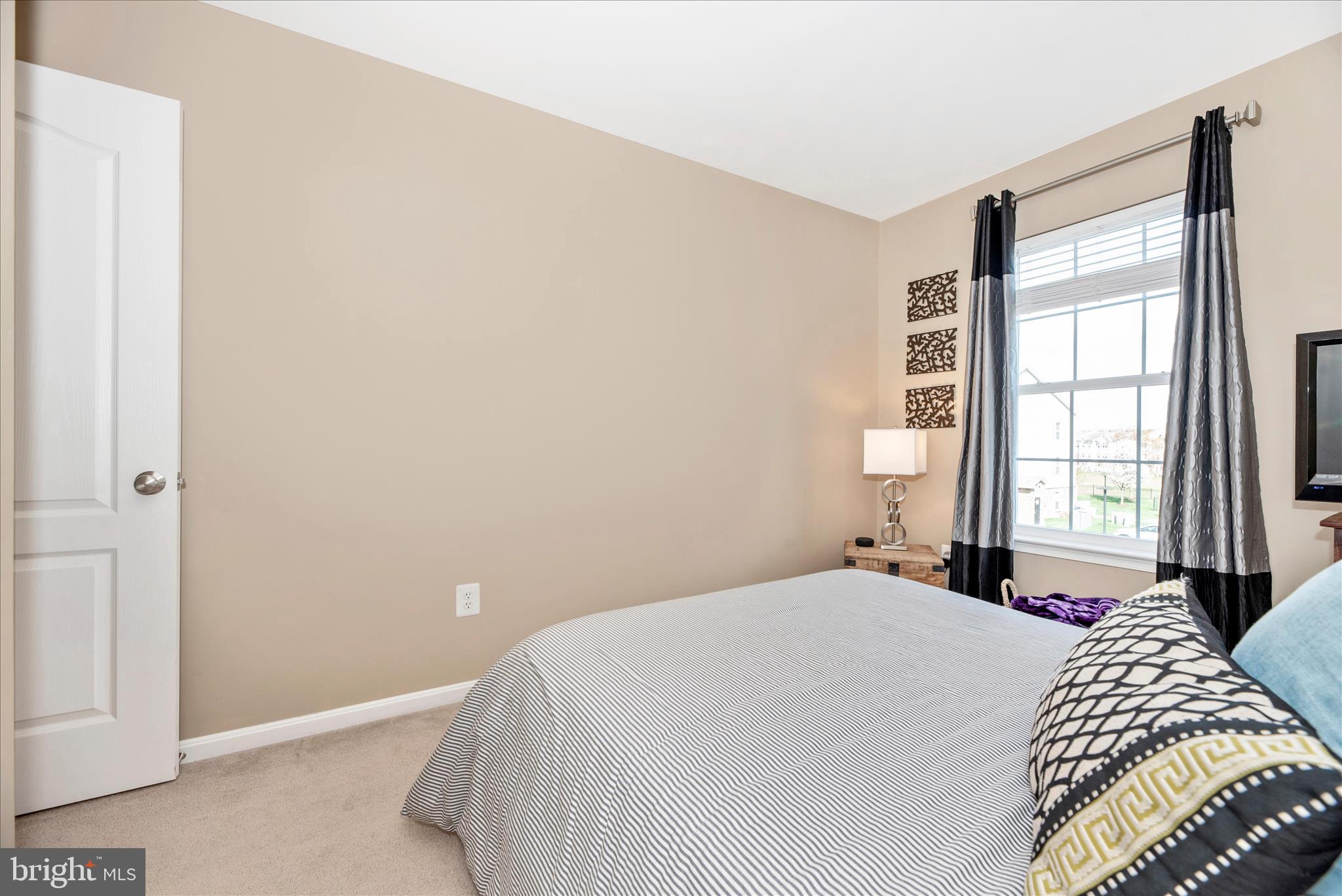 RESERVOIR RIDGE - Residential