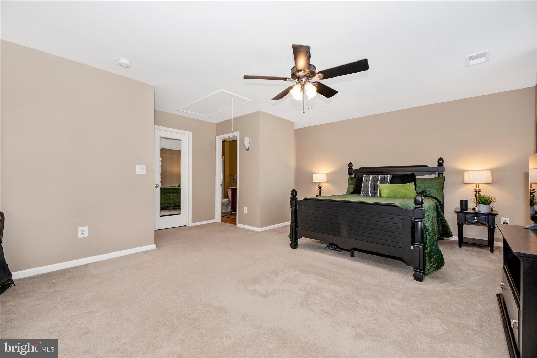 RESERVOIR RIDGE - Residential