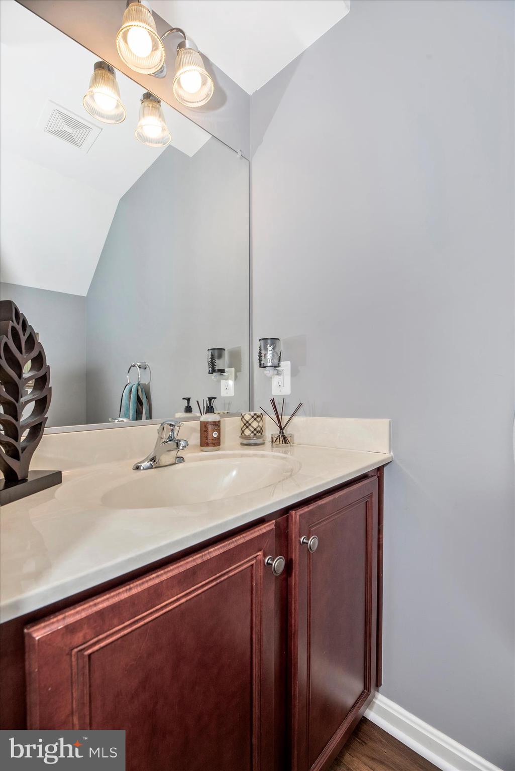 RESERVOIR RIDGE - Residential