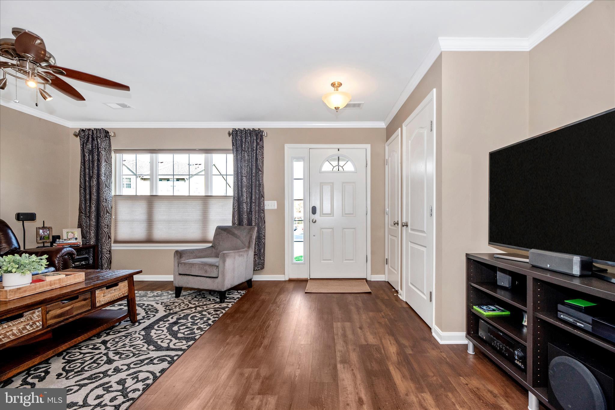 RESERVOIR RIDGE - Residential