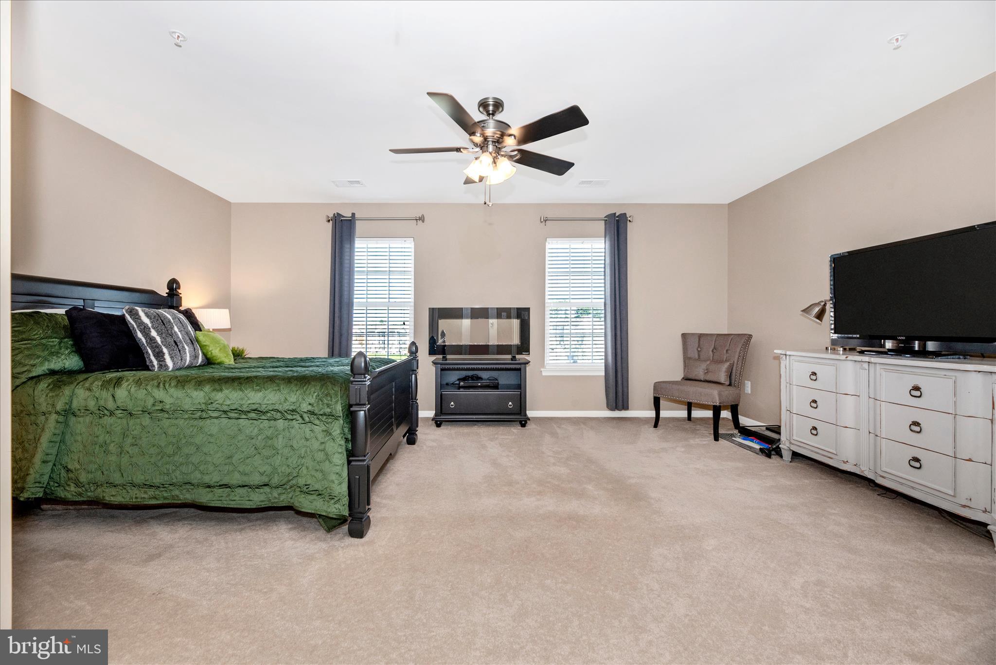 RESERVOIR RIDGE - Residential