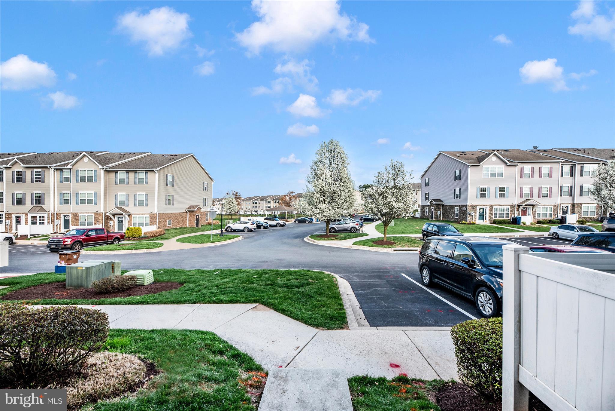 RESERVOIR RIDGE - Residential