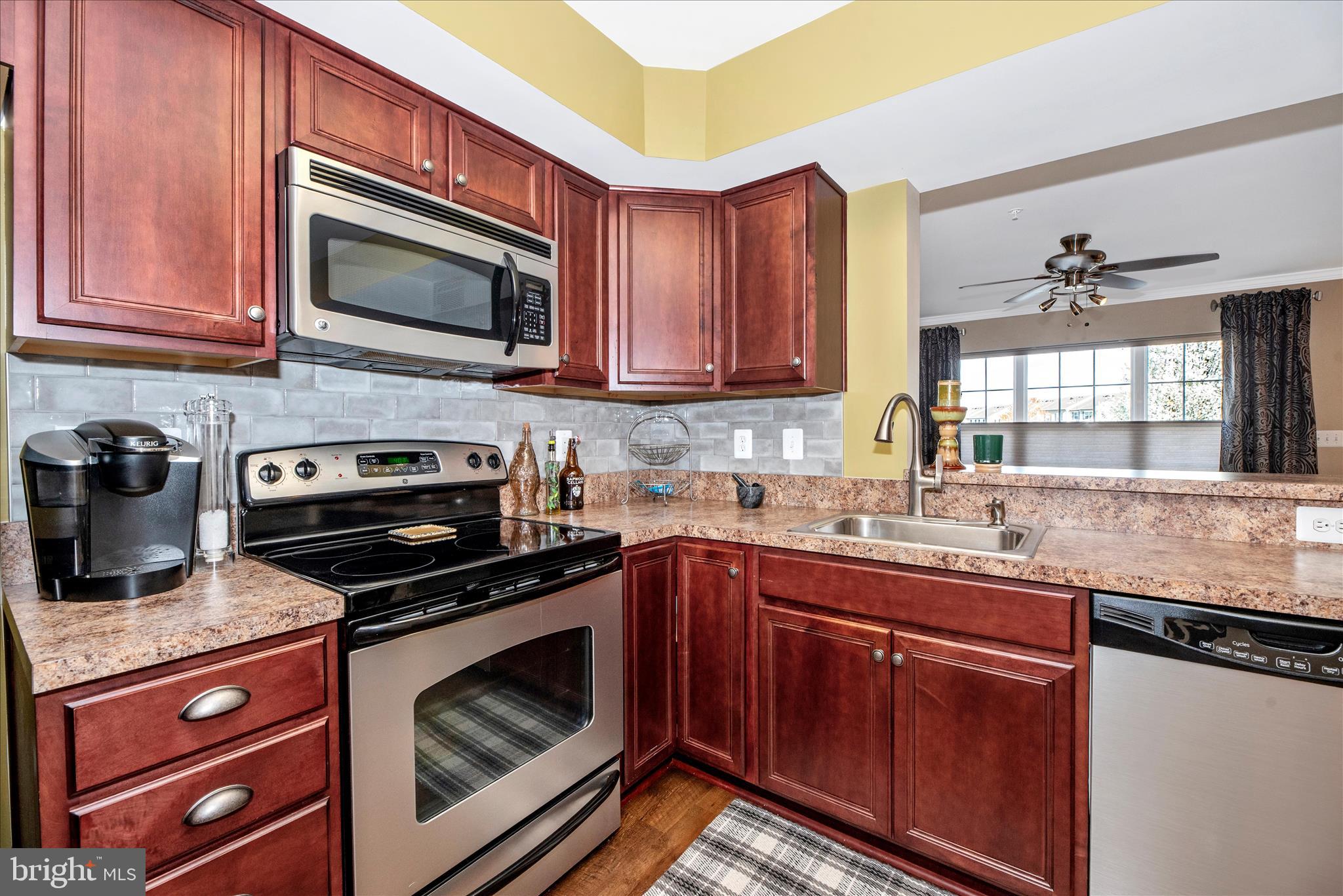 RESERVOIR RIDGE - Residential