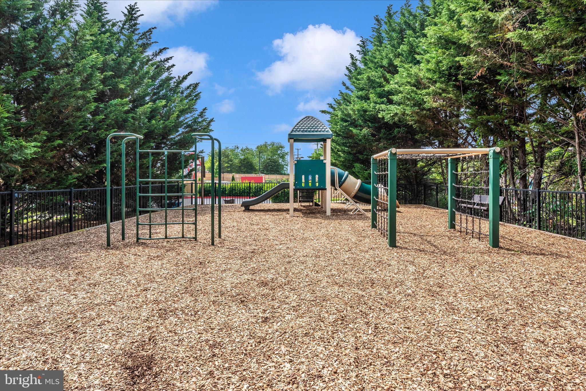 RESERVOIR RIDGE - Residential