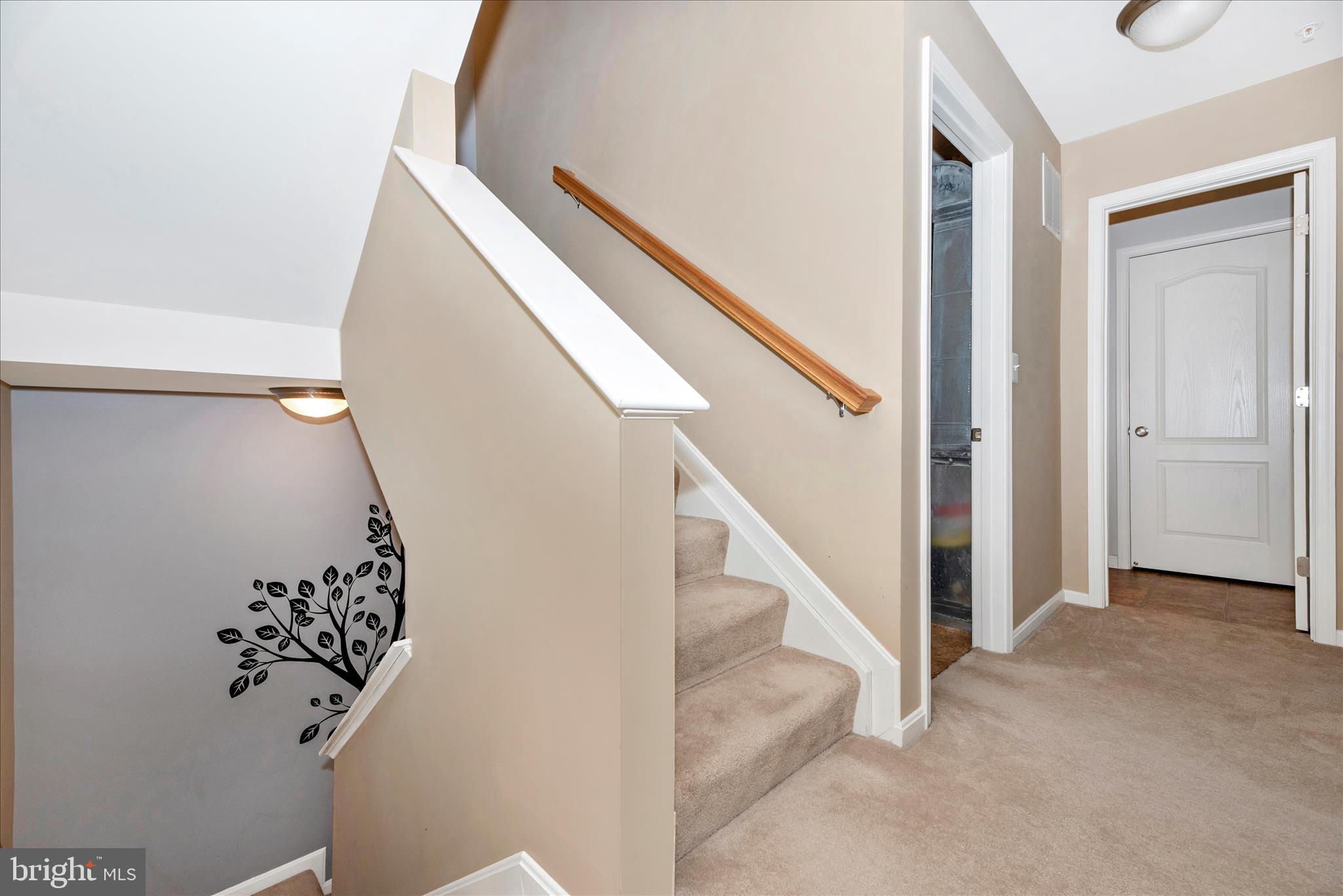 RESERVOIR RIDGE - Residential