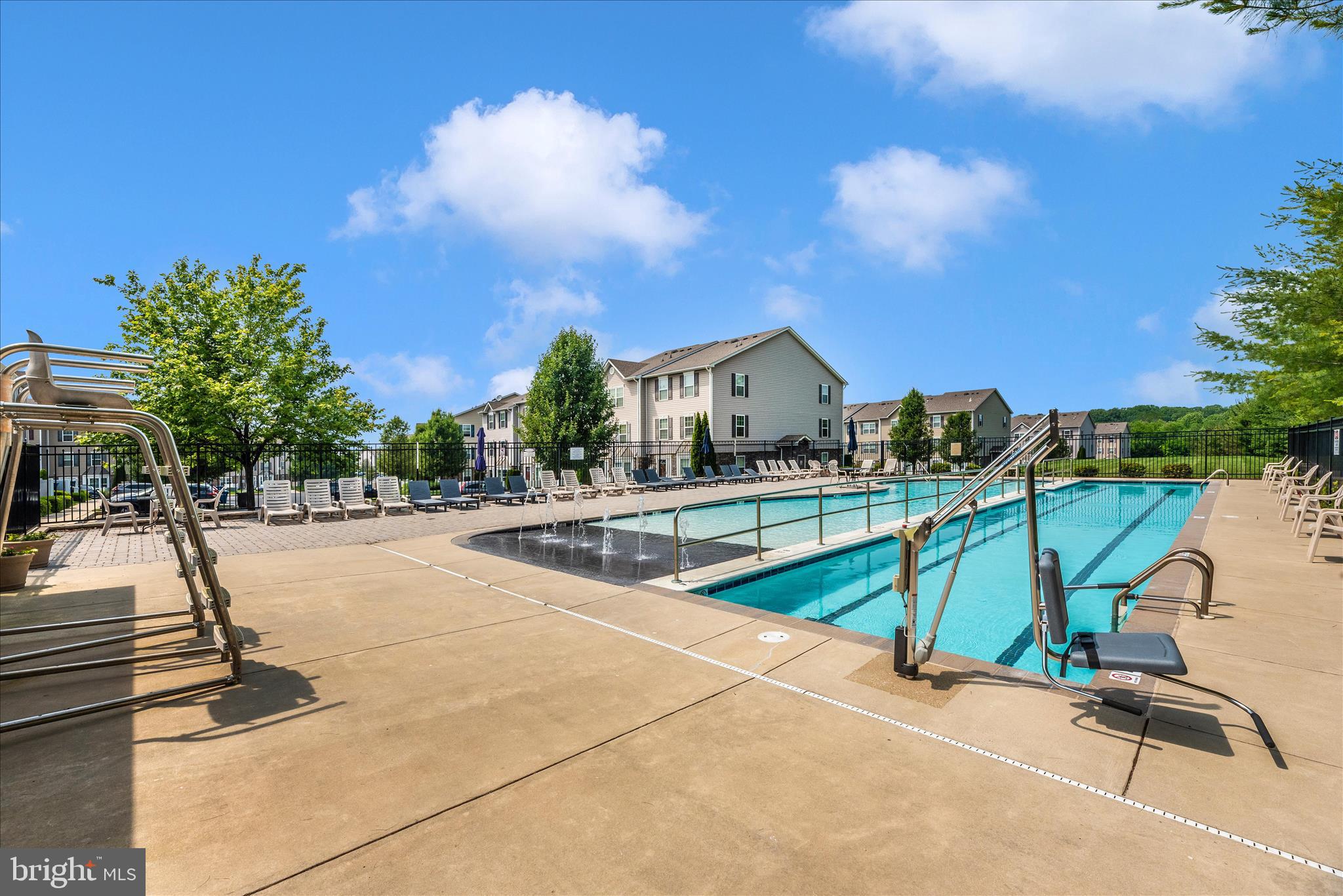 RESERVOIR RIDGE - Residential