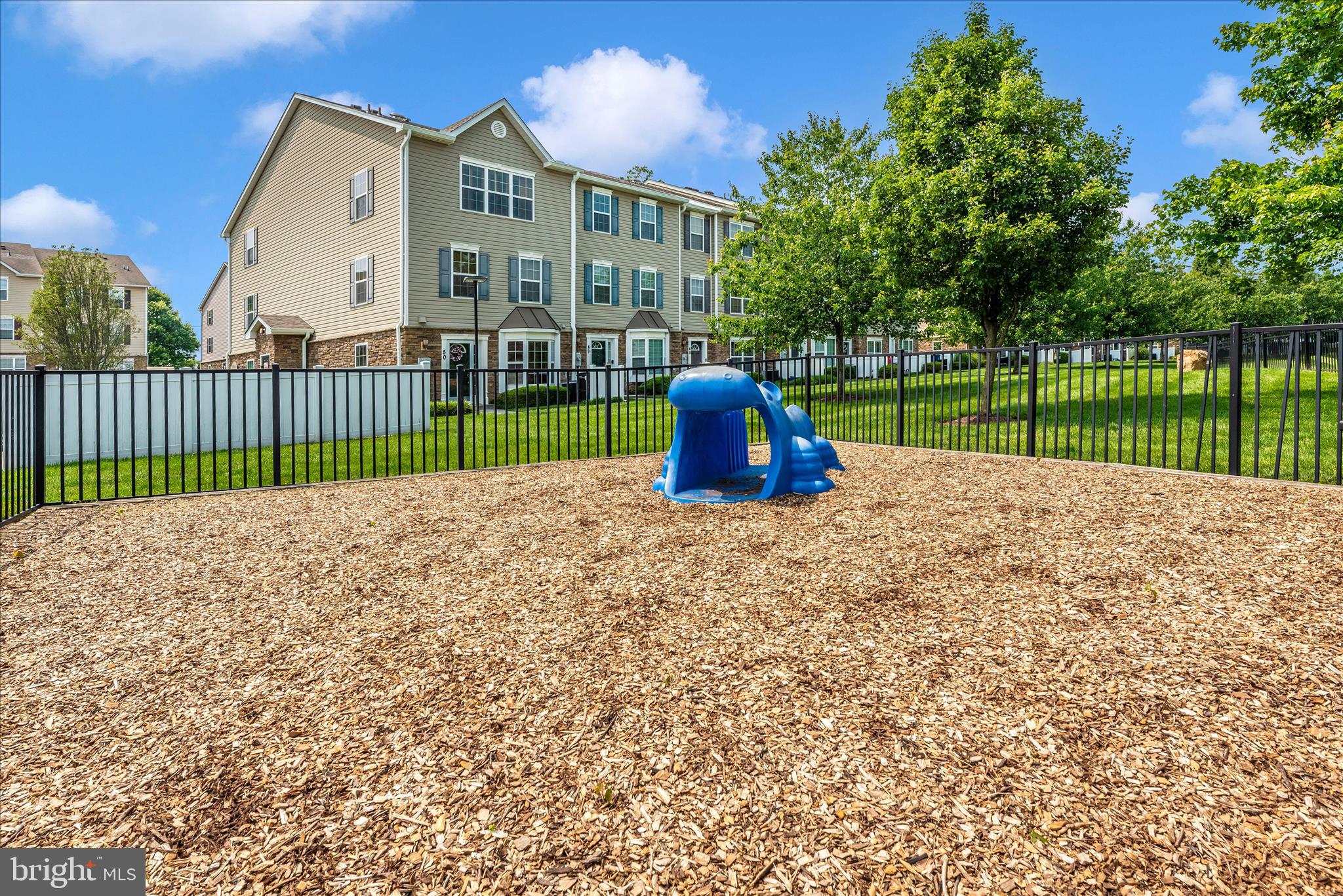 RESERVOIR RIDGE - Residential