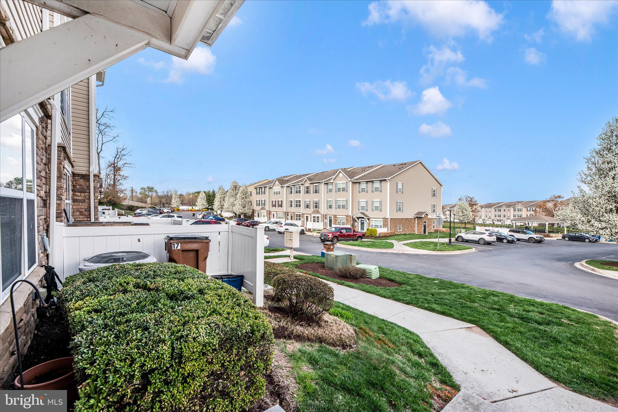 RESERVOIR RIDGE - Residential