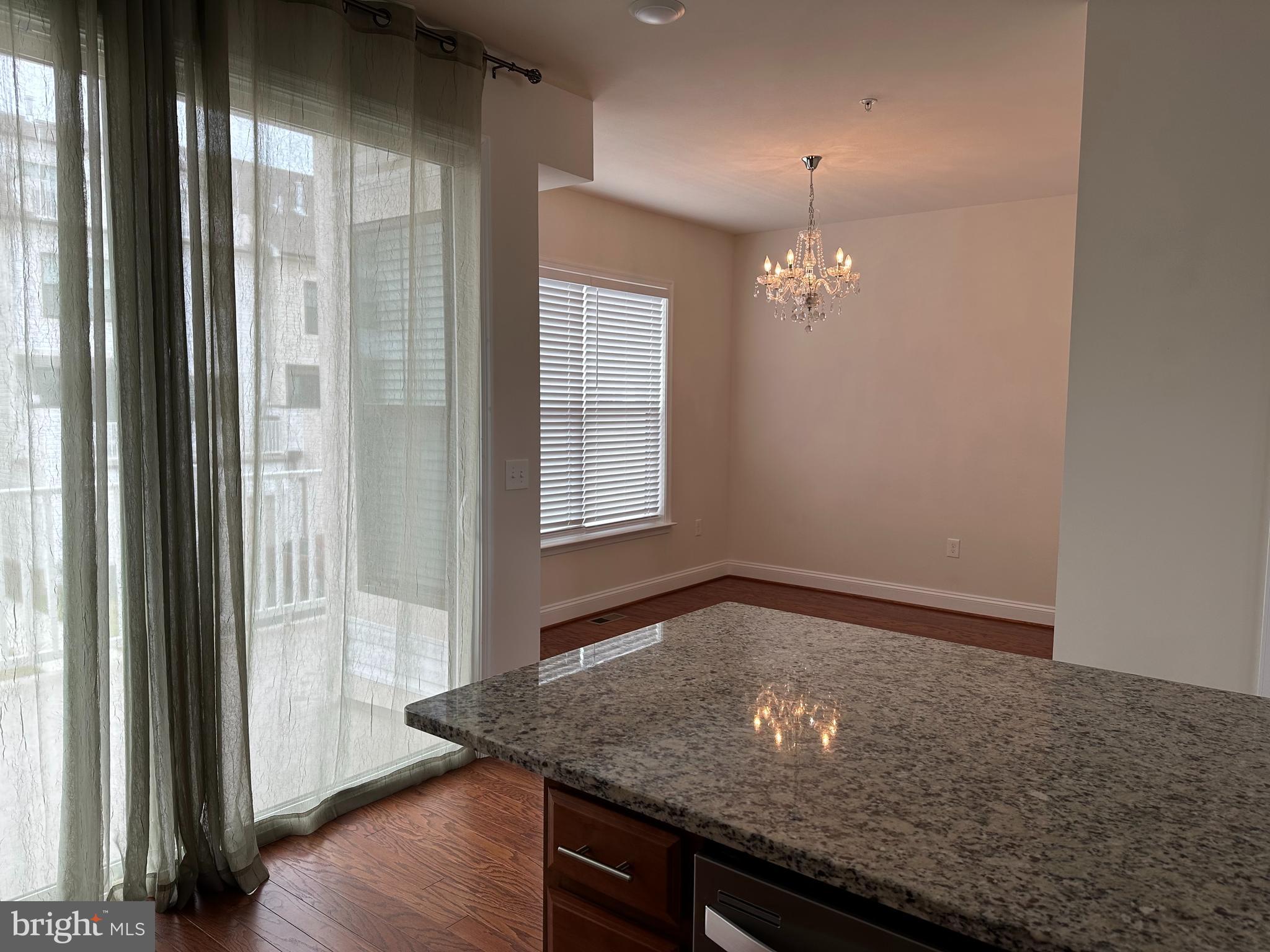 MOOREFIELD STATION - Residential Lease