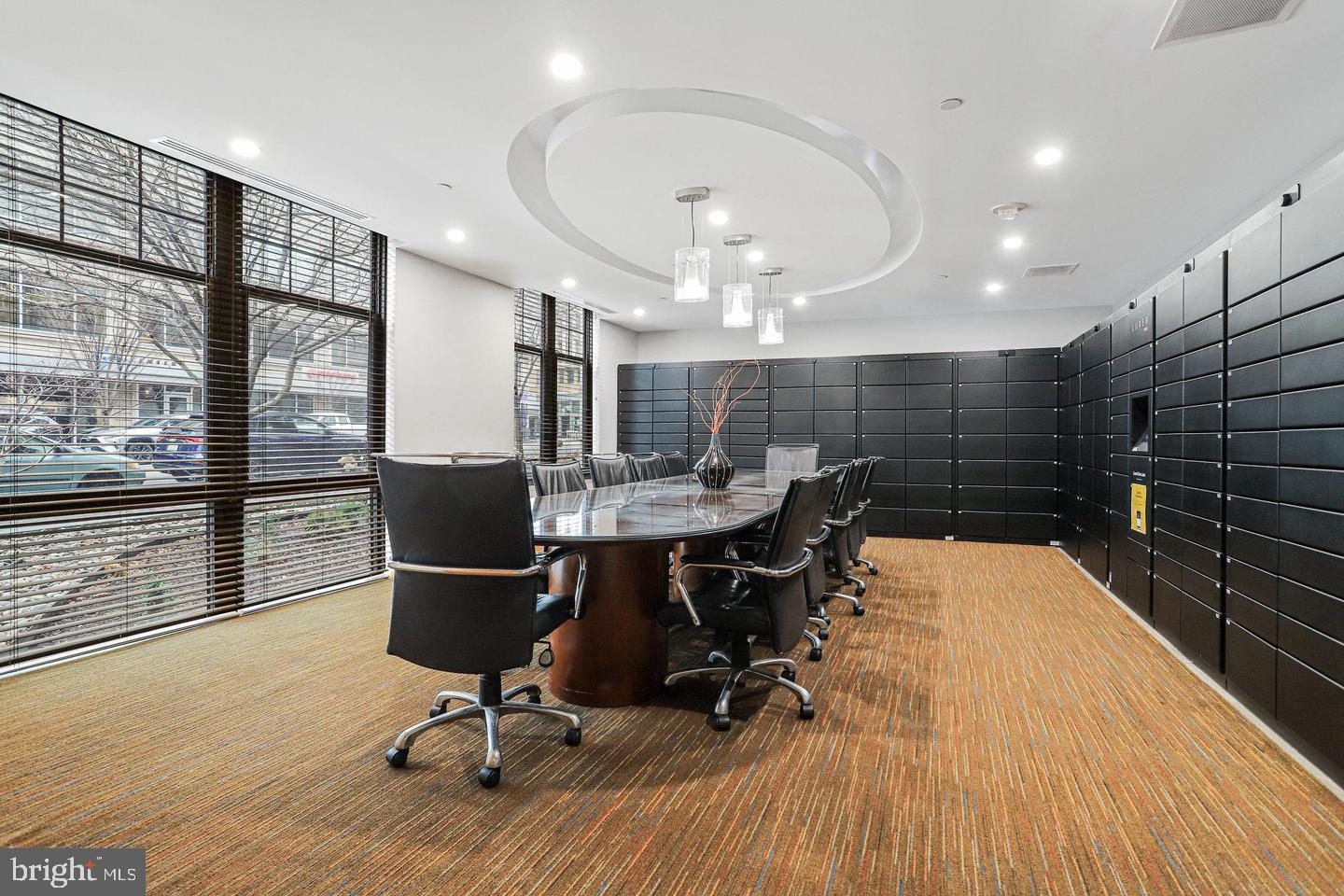 CLARENDON 1021 - Residential Lease