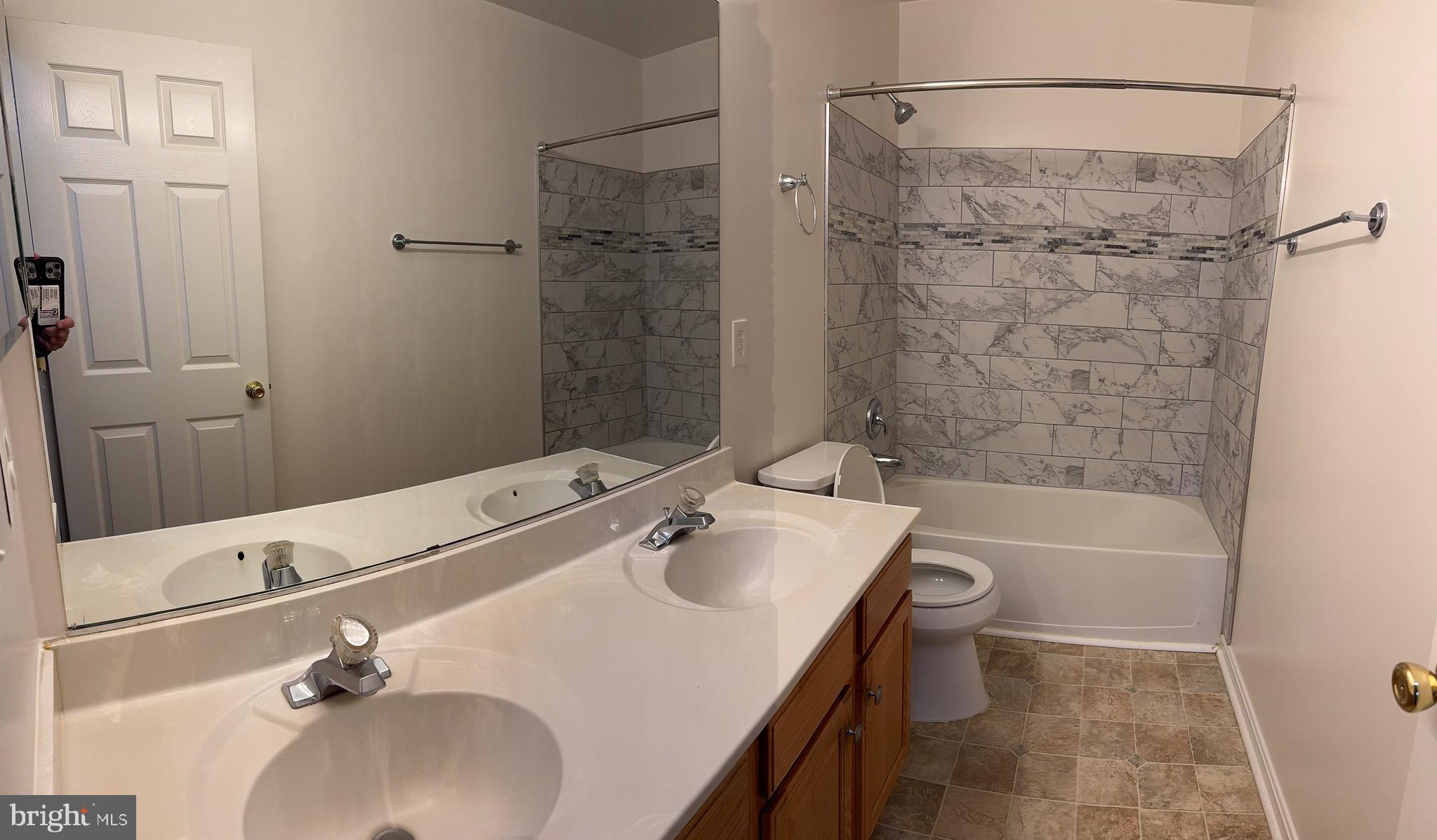 BEALETON STATION - Residential Lease