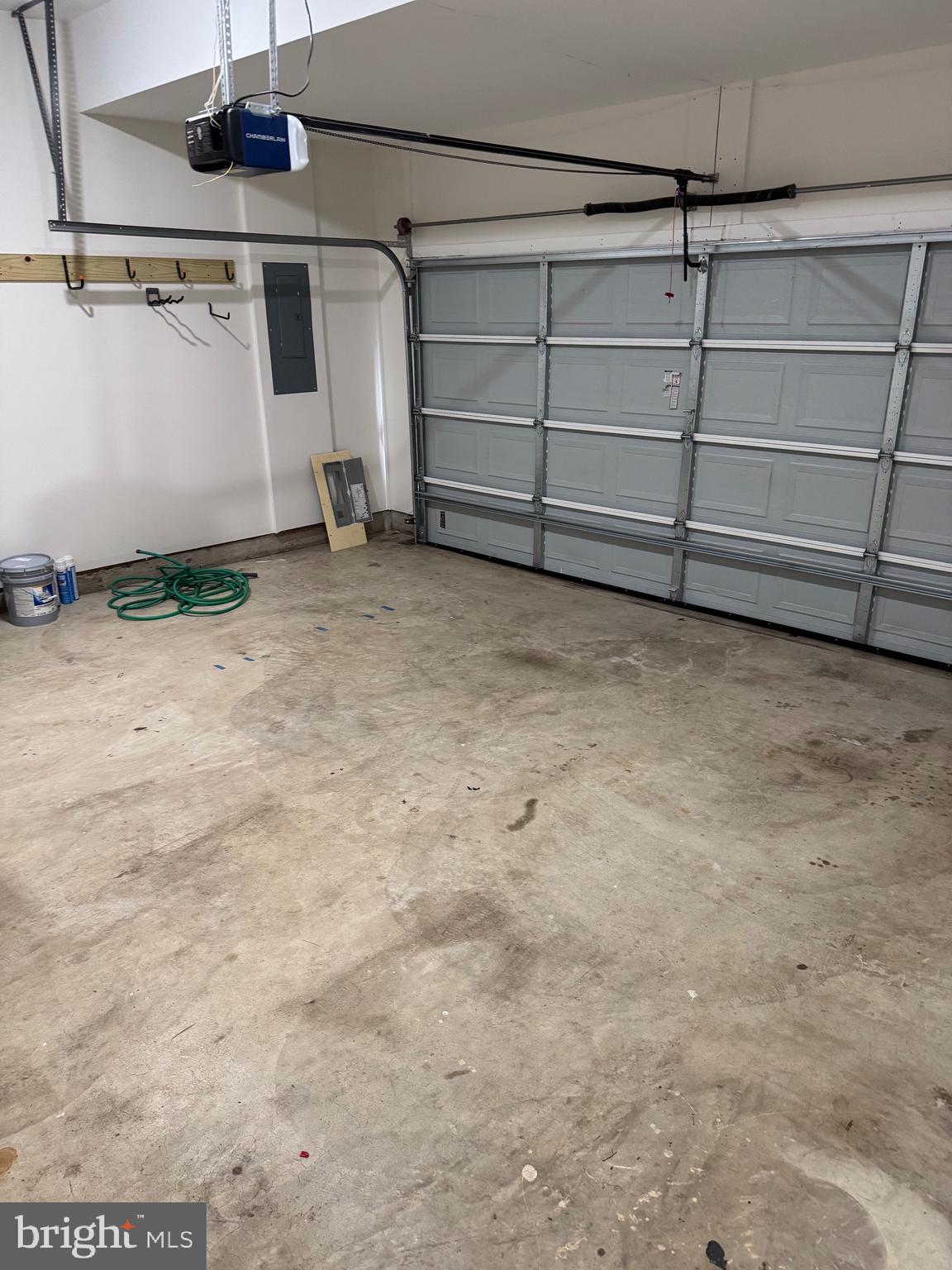 BEALETON STATION - Residential Lease