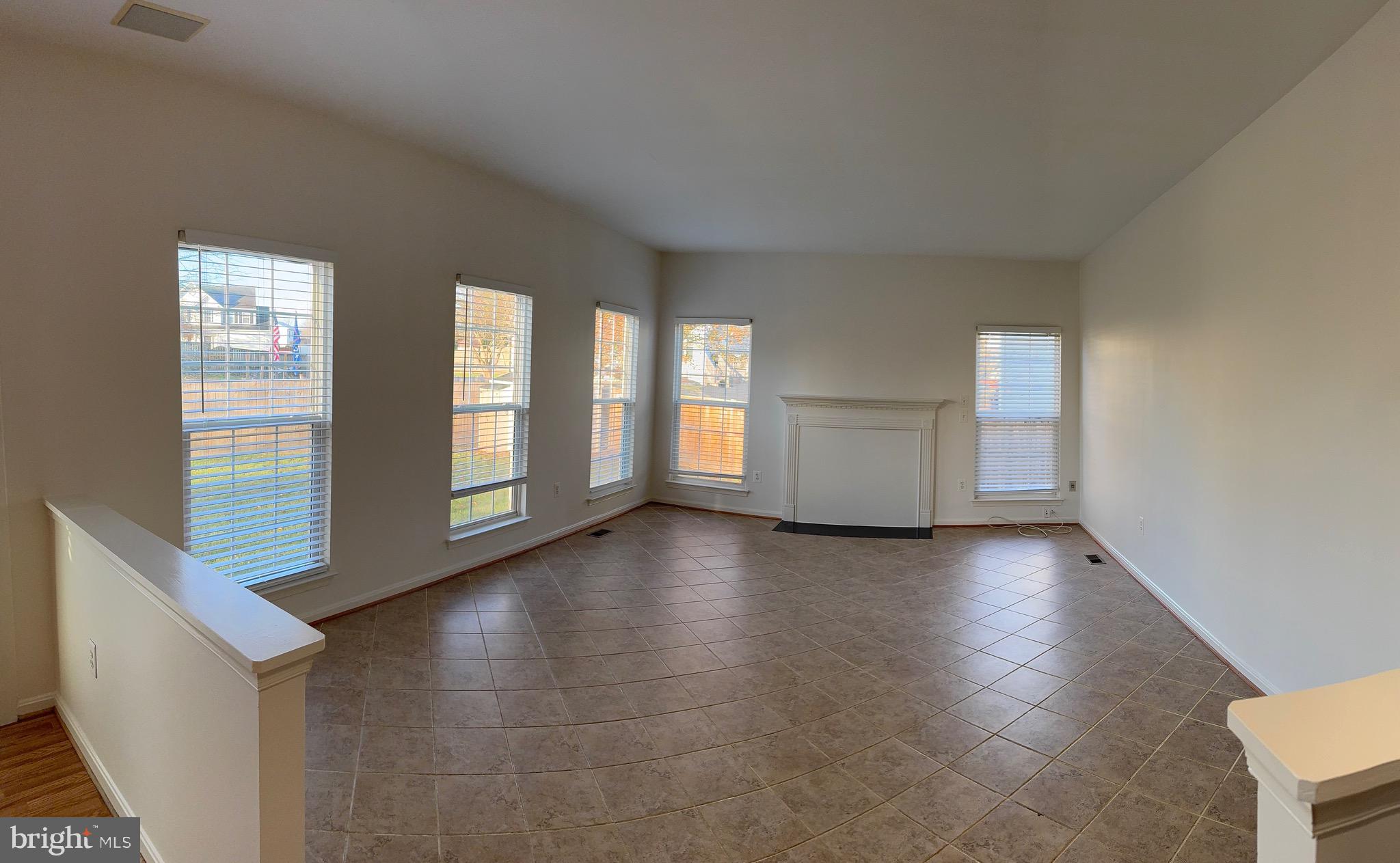 BEALETON STATION - Residential Lease