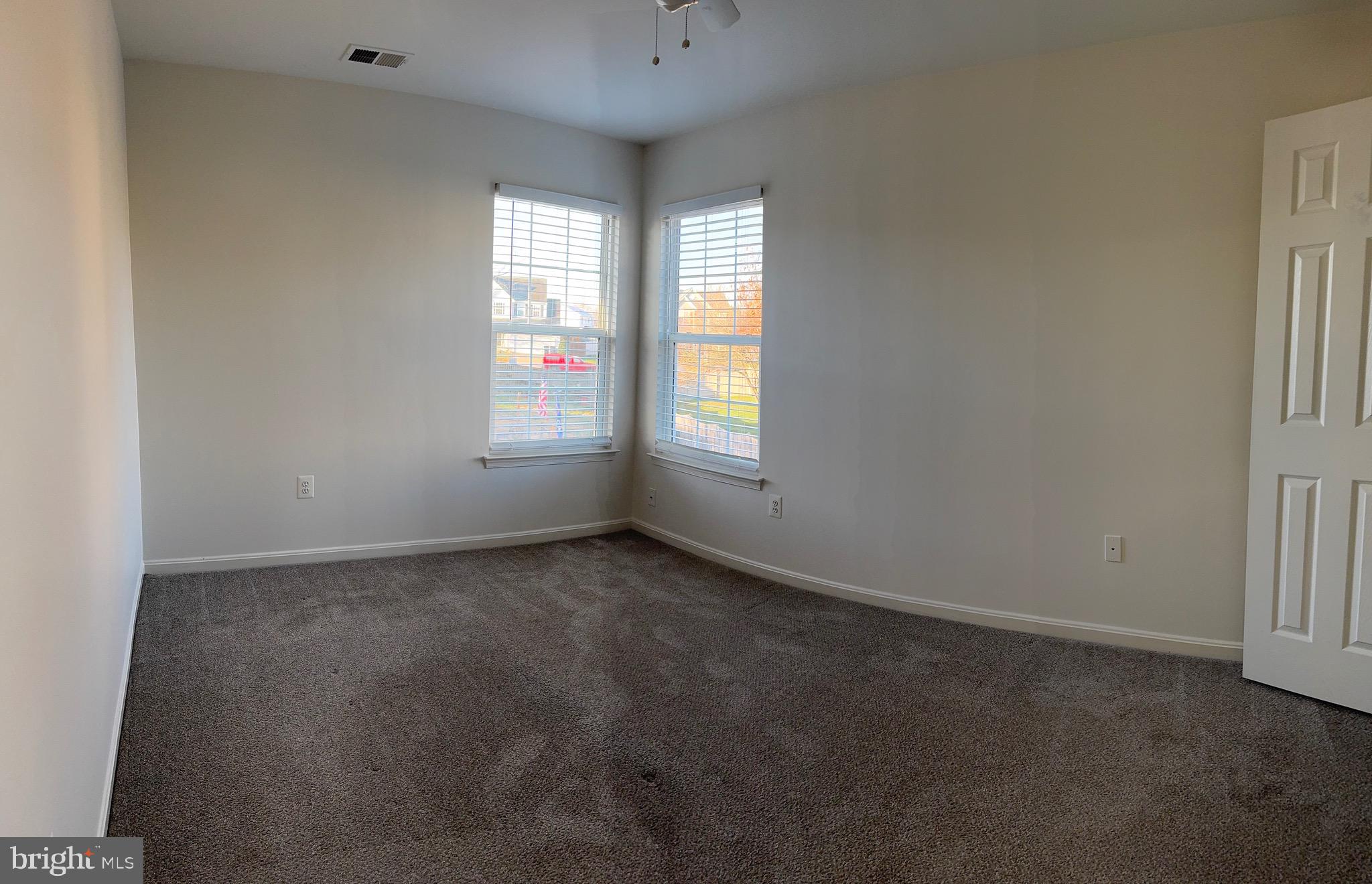 BEALETON STATION - Residential Lease