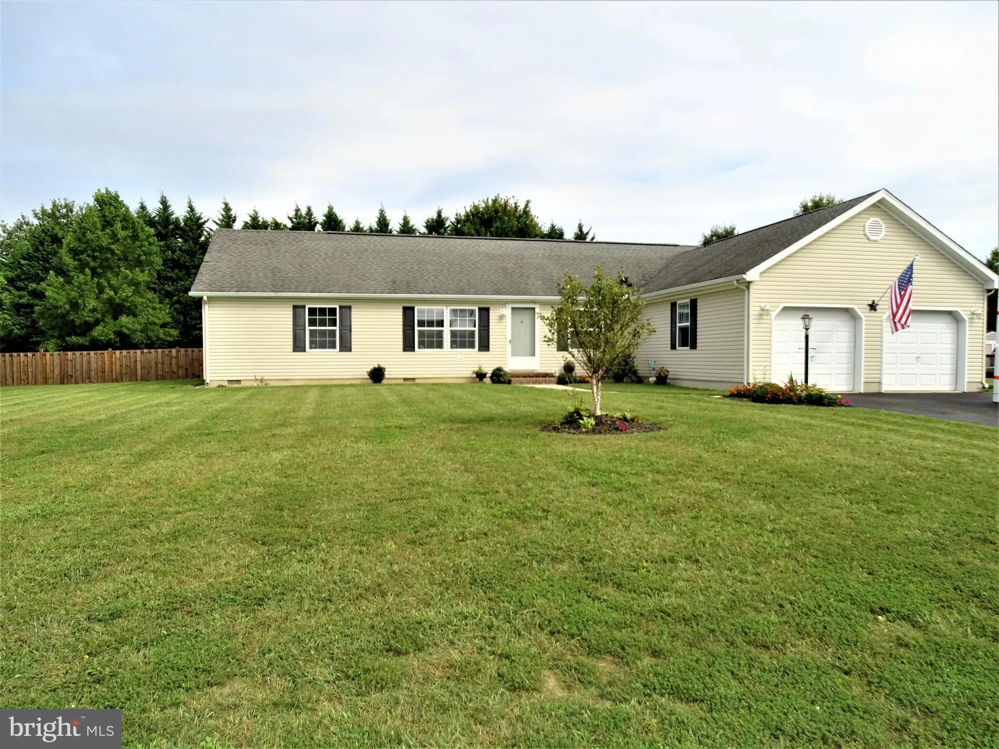 19 Winterhaven Drive, Camden Wyoming, DE 19934