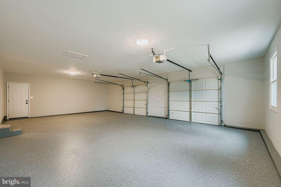 VALLEY HILLS - Residential