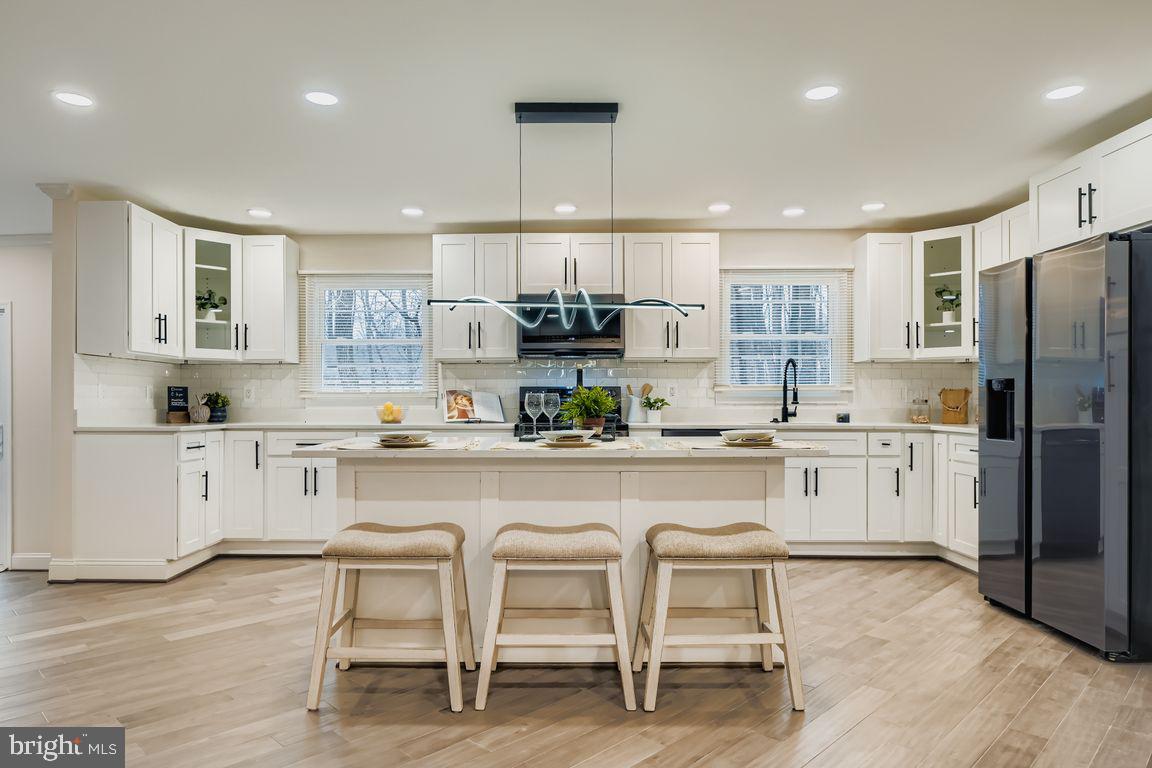 VALLEY HILLS - Residential