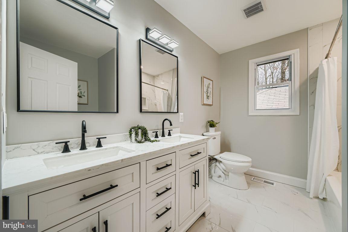 VALLEY HILLS - Residential