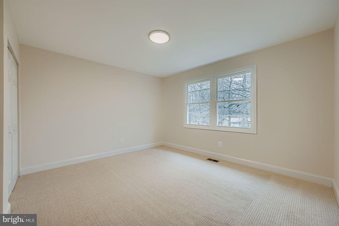 VALLEY HILLS - Residential