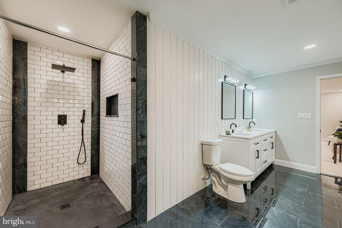 VALLEY HILLS - Residential