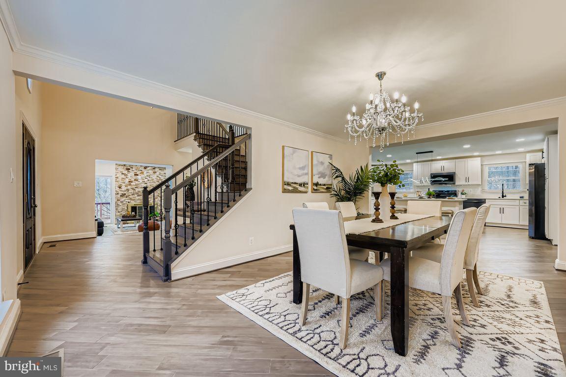 VALLEY HILLS - Residential