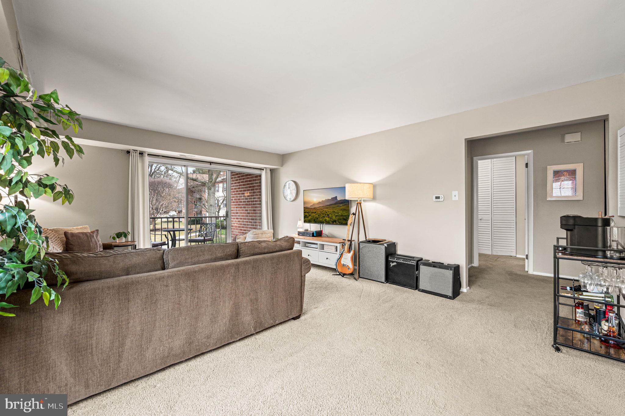 GLENHARDIE CONDOS - Residential