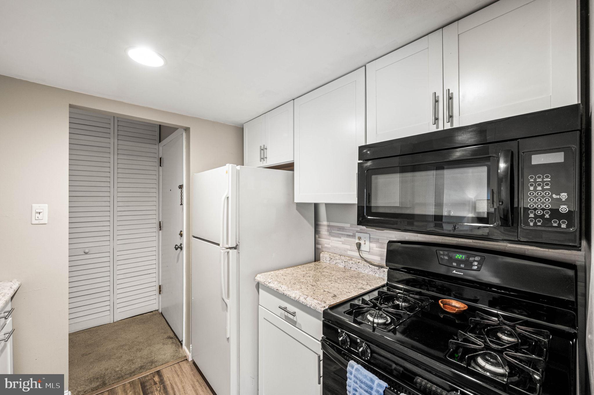 GLENHARDIE CONDOS - Residential