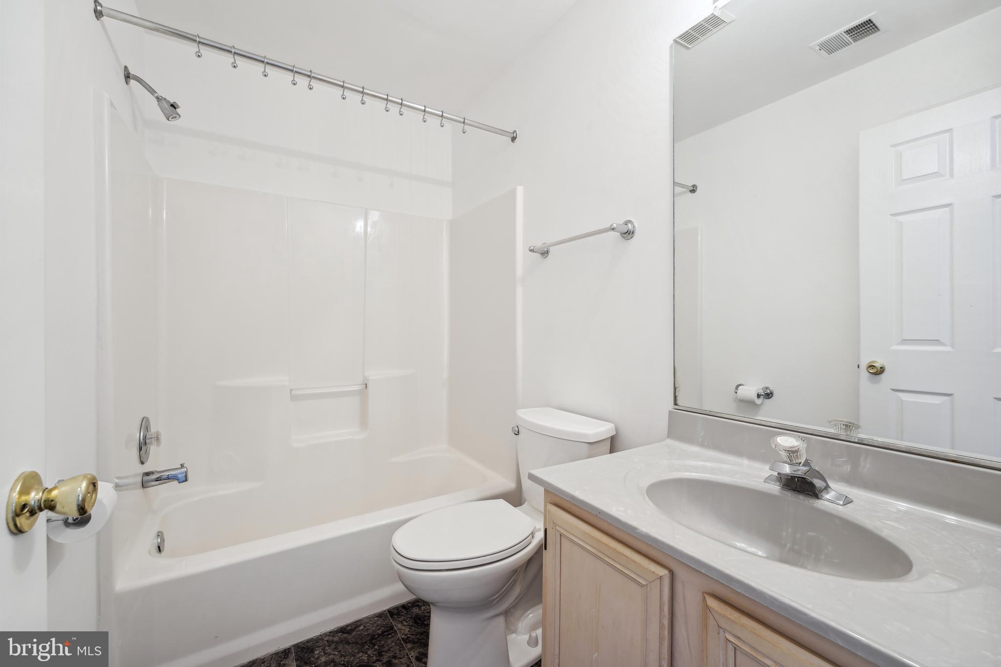 DORCHESTER - ST. CHARLES - Residential