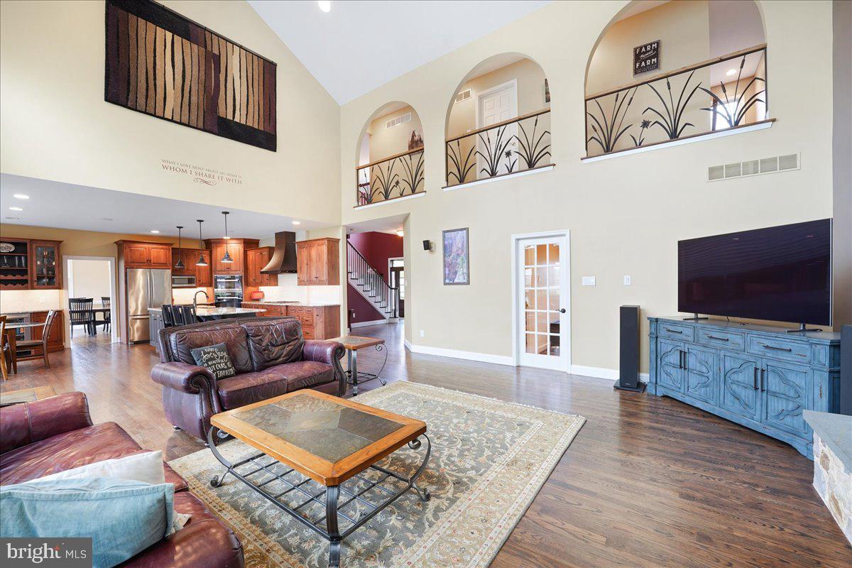 BIRCH RUN - Residential