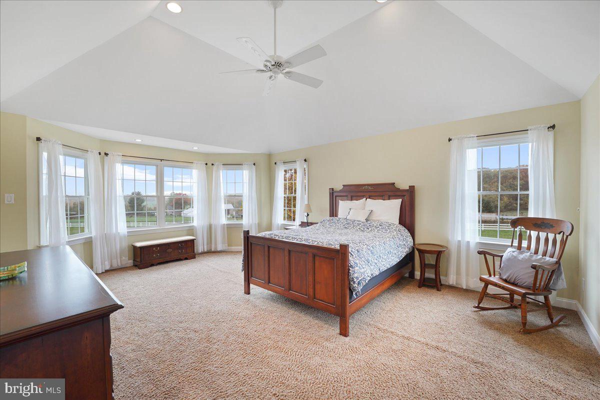 BIRCH RUN - Residential