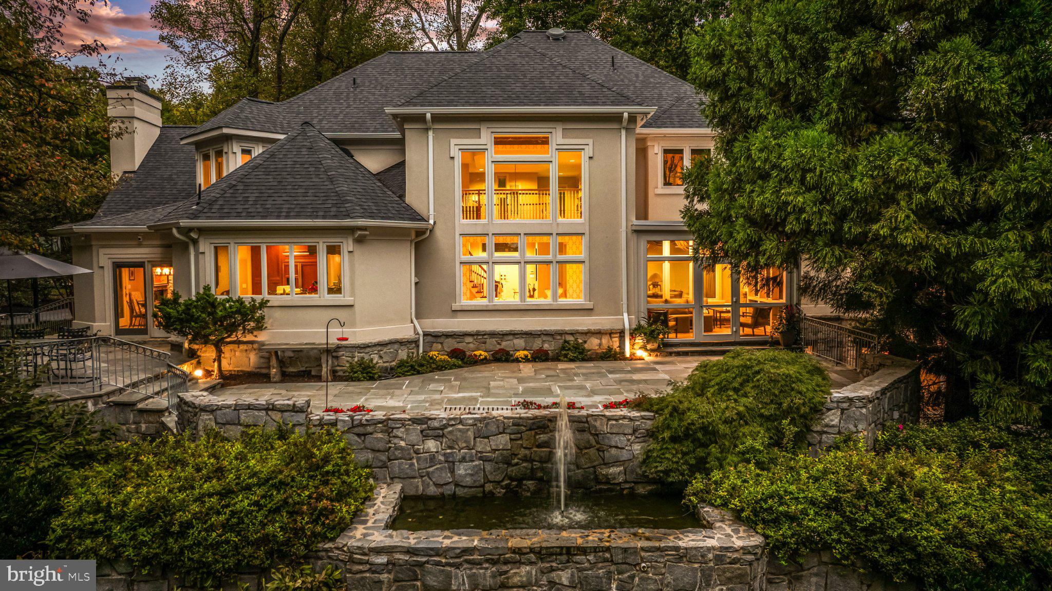 11 HUNTERSWORTH COURT