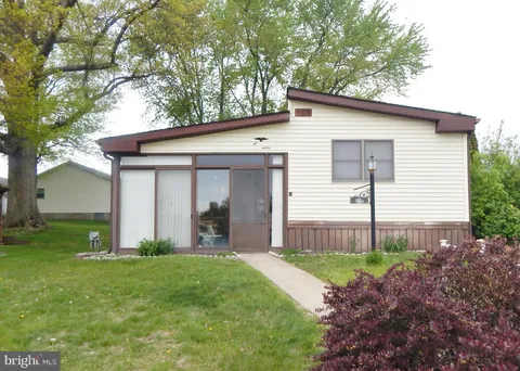 212 Fox Chase Court, North Wales, PA 19454 - MLS#: PAMC2177576