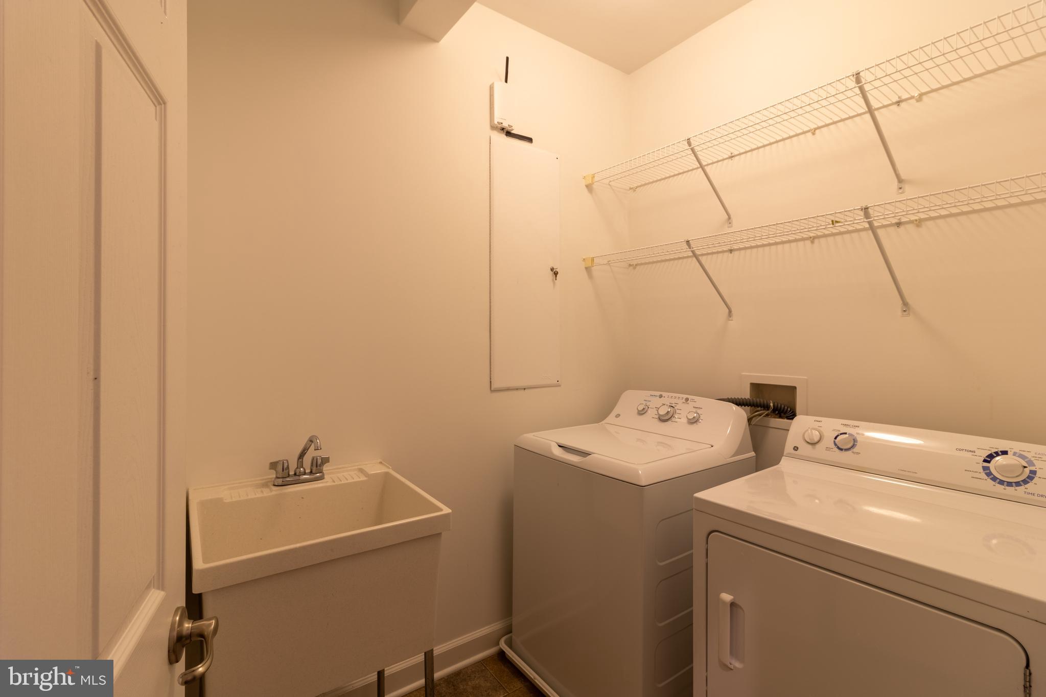 WATKINS MILL TOWN CENTER - Residential Lease