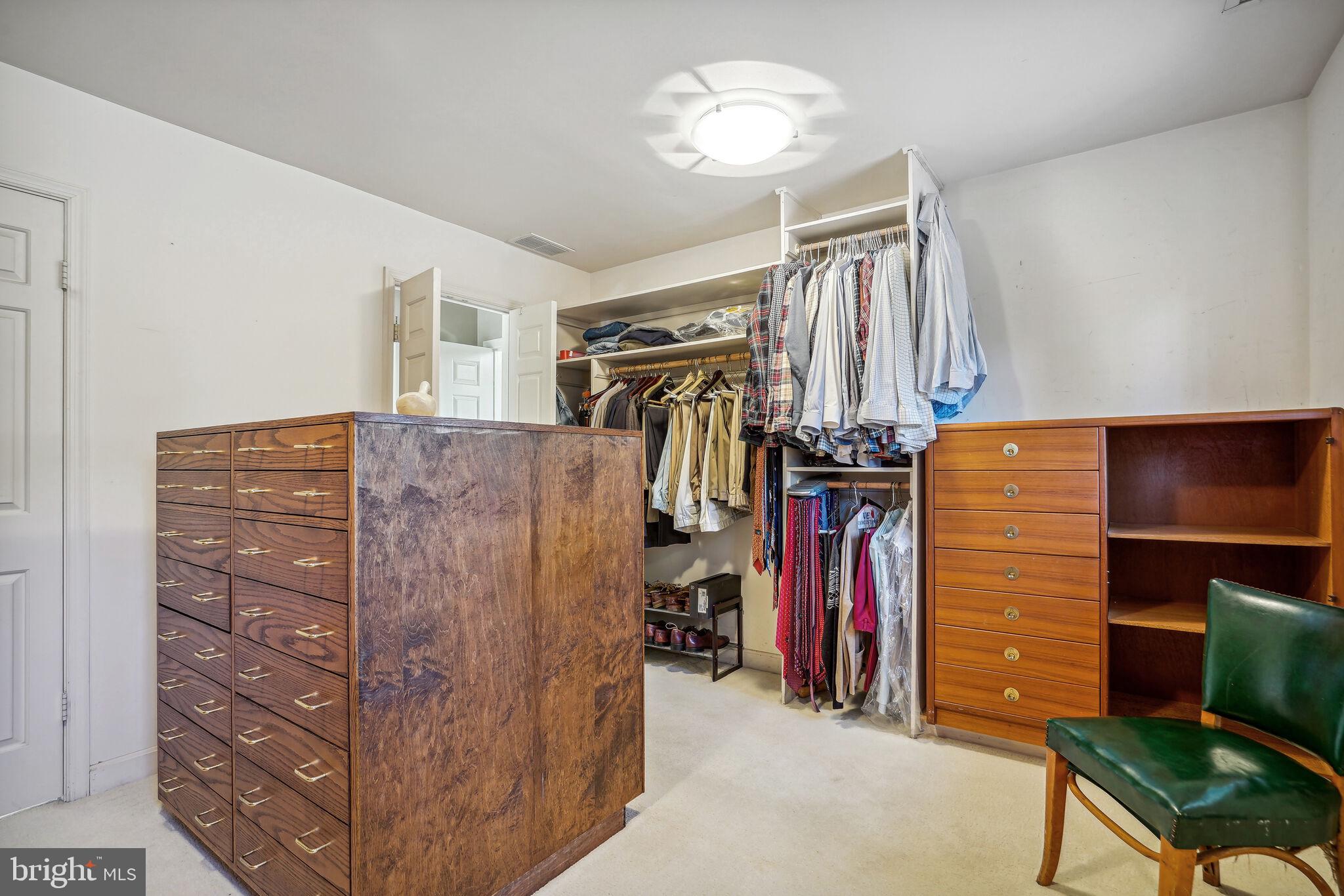 ELMWOOD ESTATES - Residential