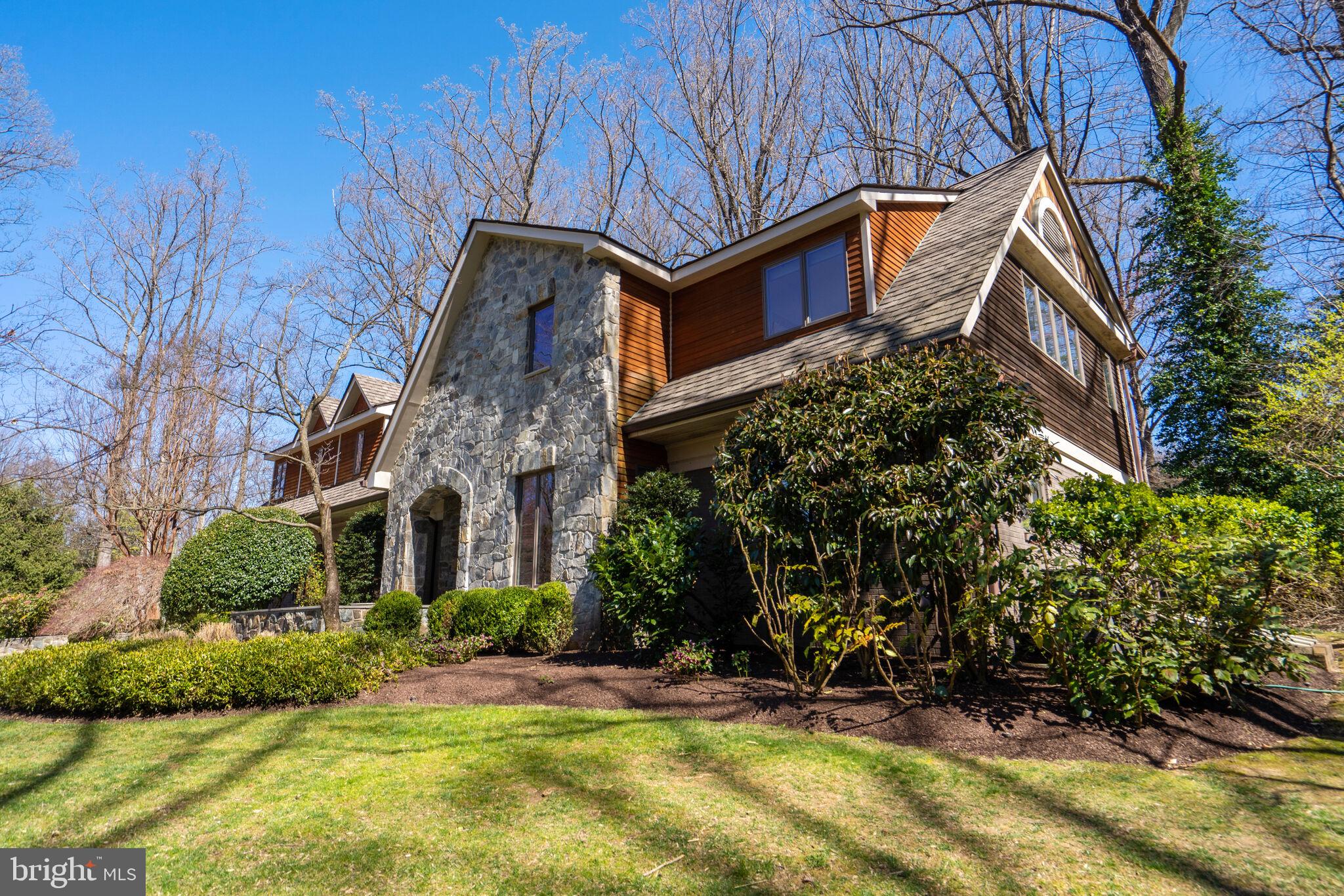 ELMWOOD ESTATES - Residential