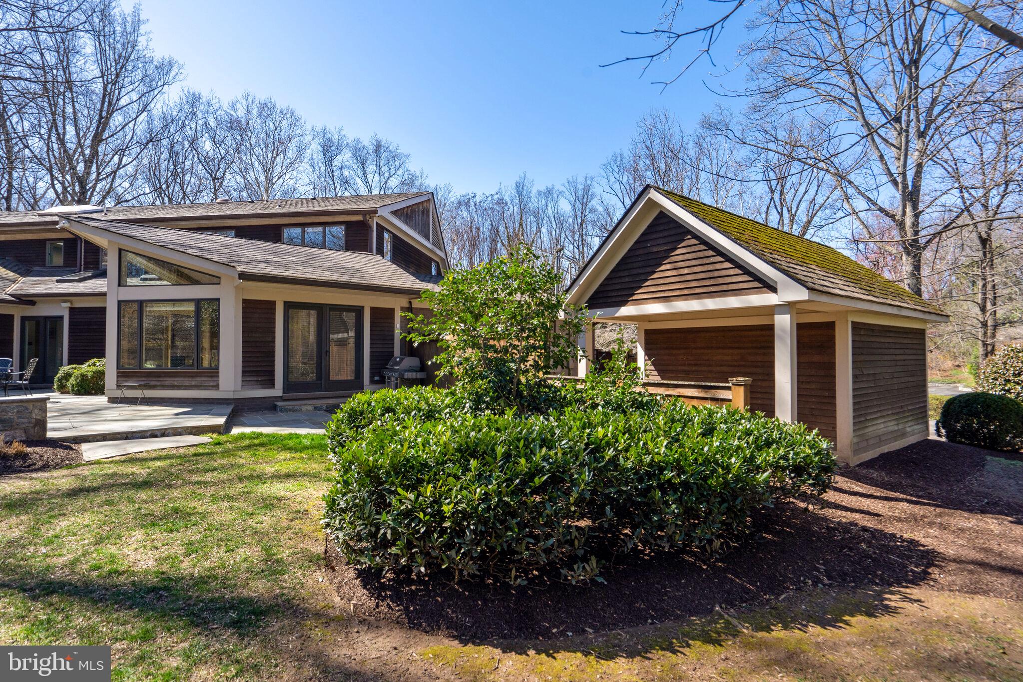 ELMWOOD ESTATES - Residential