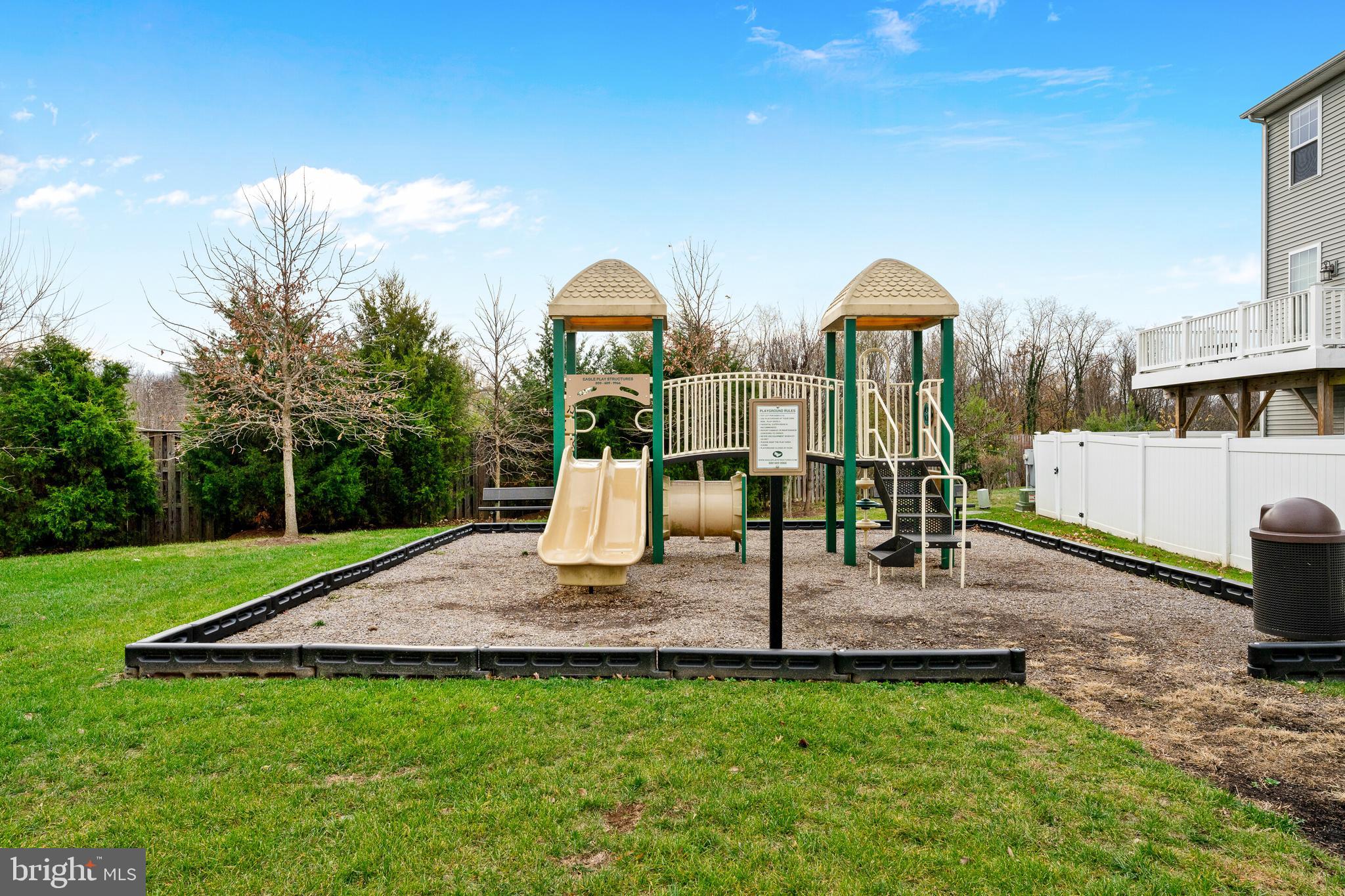 HERITAGE CROSSING - Residential