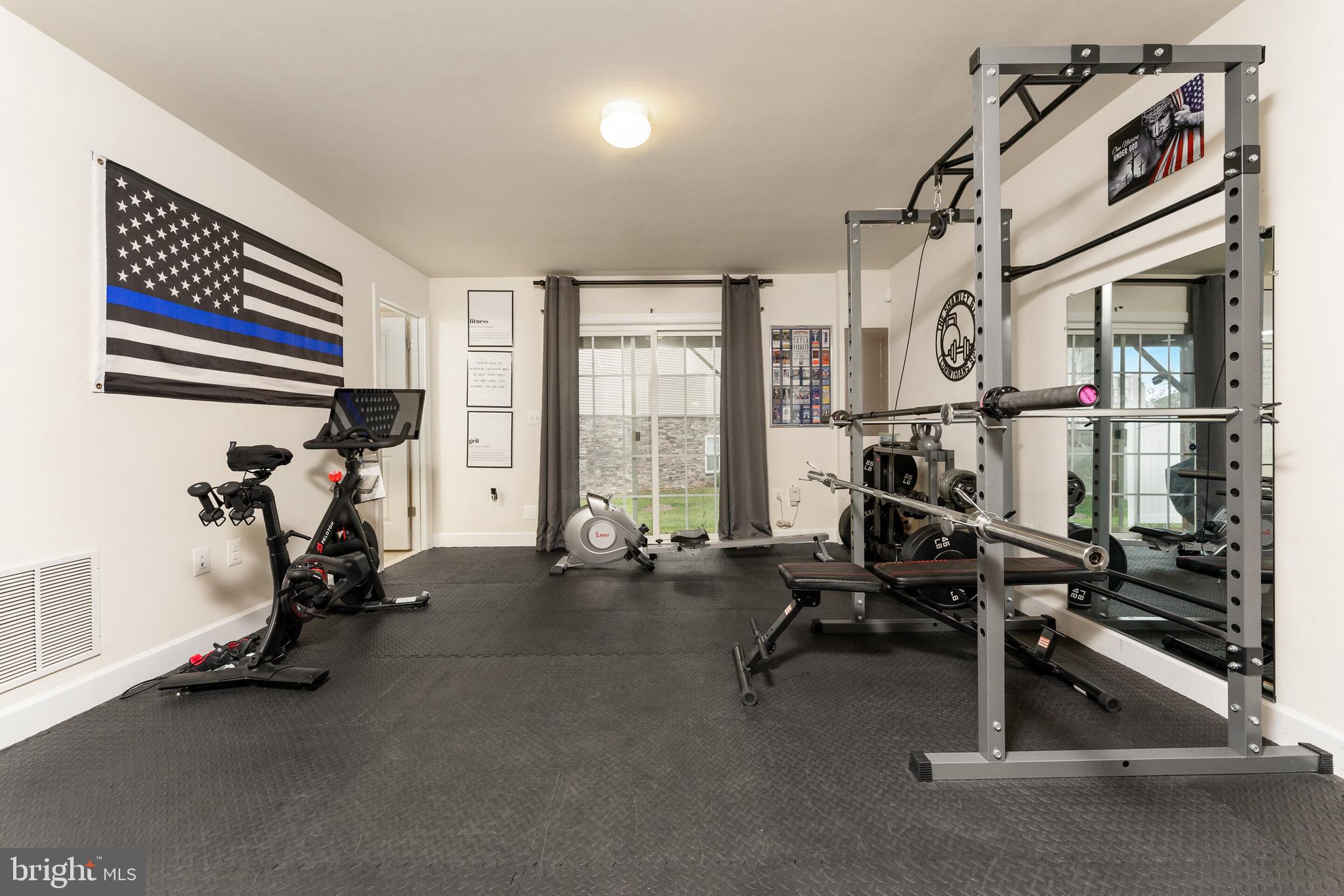 HERITAGE CROSSING - Residential