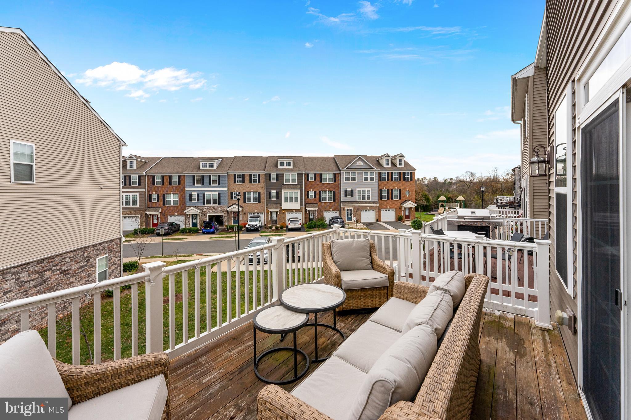 HERITAGE CROSSING - Residential