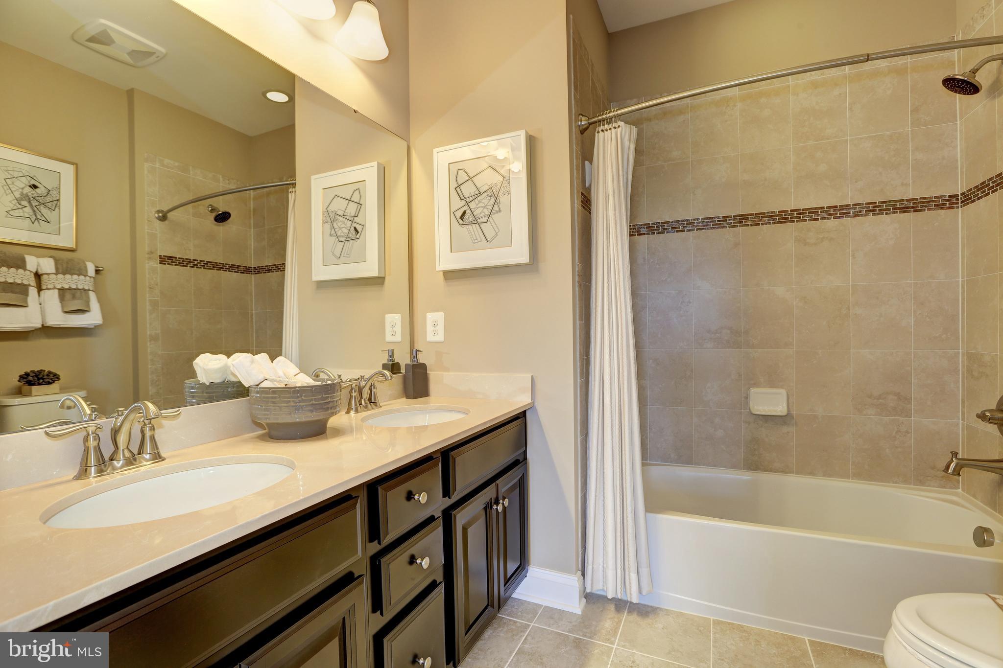 GREENLEIGH AT CROSSROADS - Residential