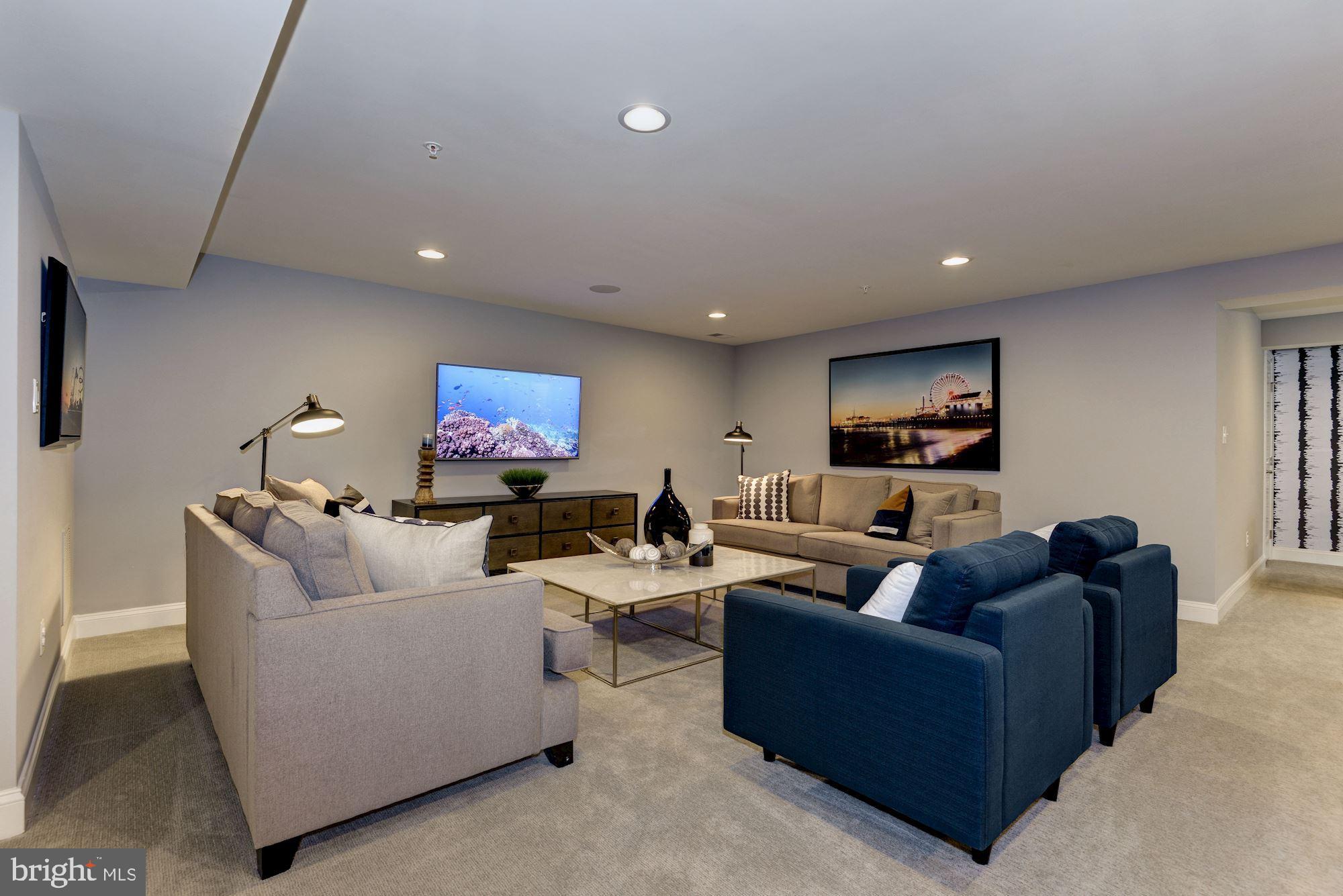 GREENLEIGH AT CROSSROADS - Residential