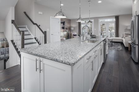 GREENLEIGH AT CROSSROADS - Residential