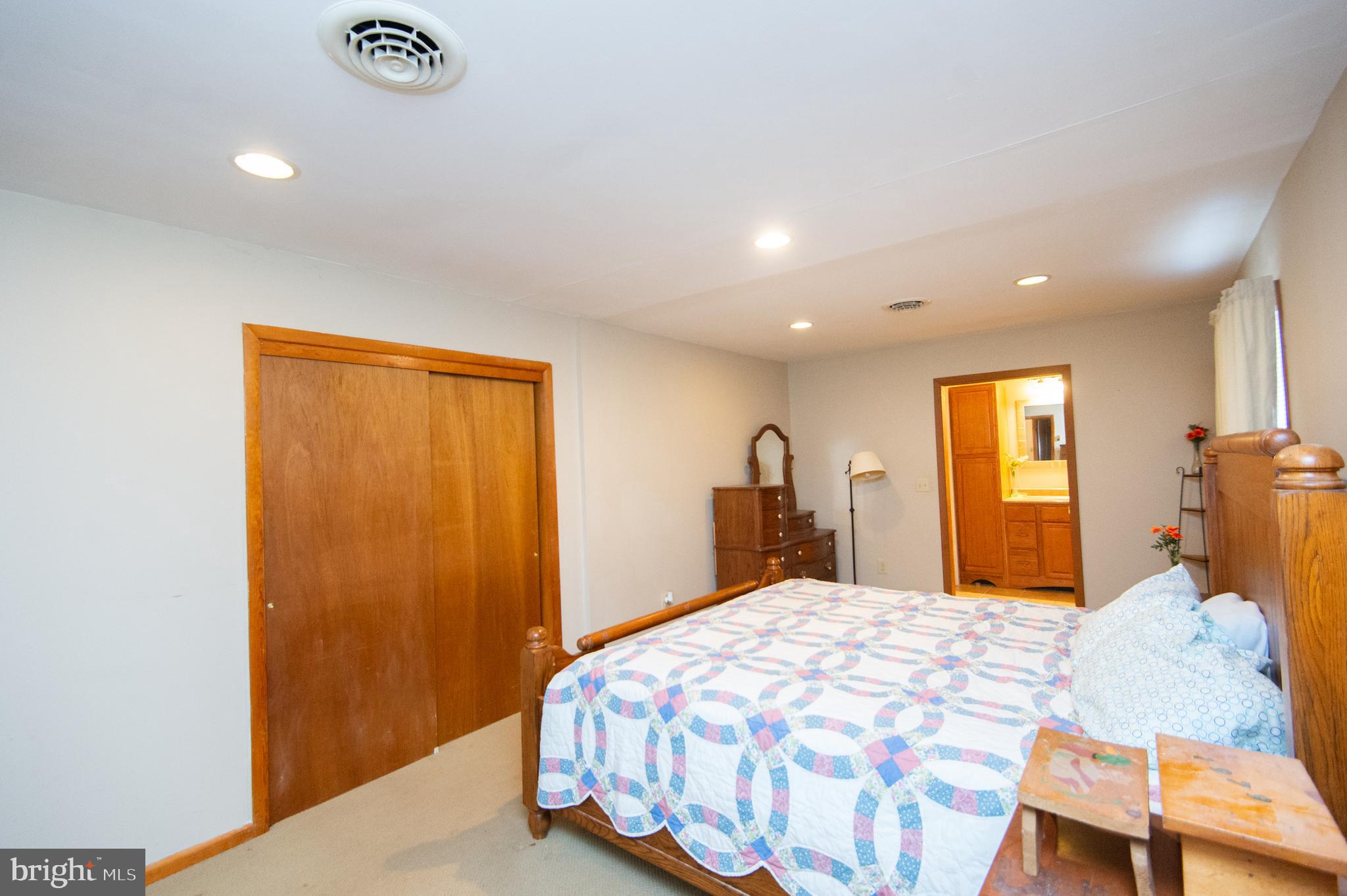 HURLOCK - Residential