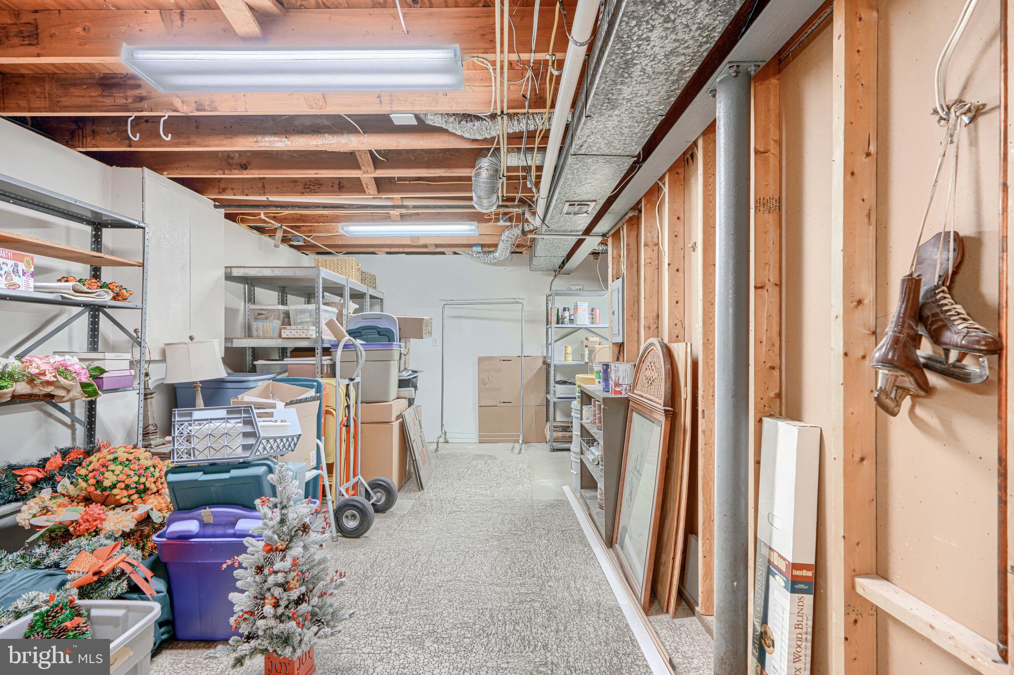 ALLVIEW ESTATES - Residential