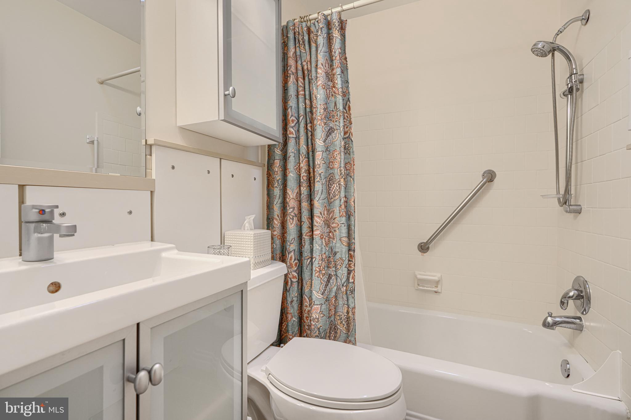 ALLVIEW ESTATES - Residential